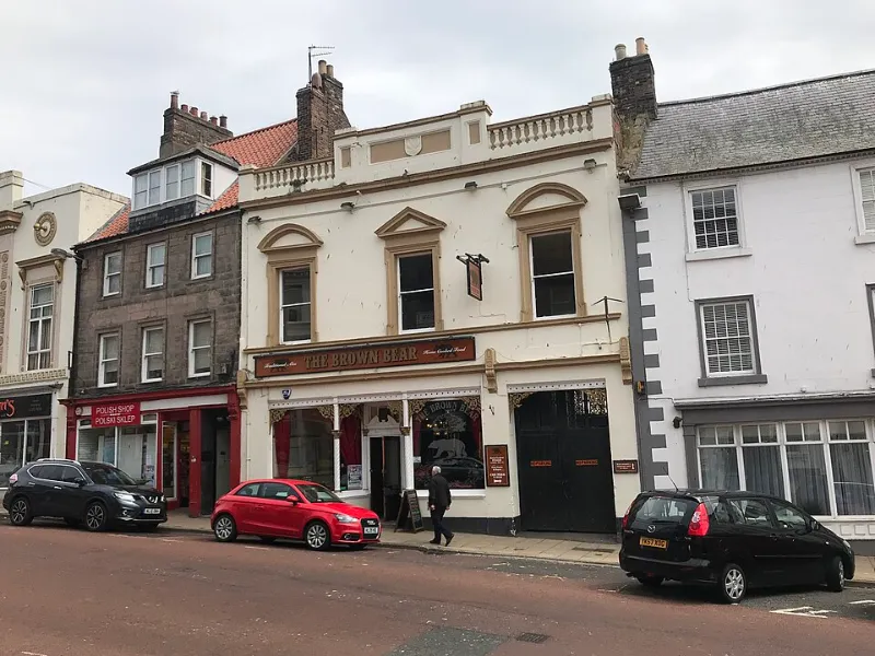 The Brown Bear, Berwick