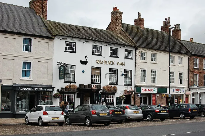 The Old Black Swan Inn, Market Place, Bedale